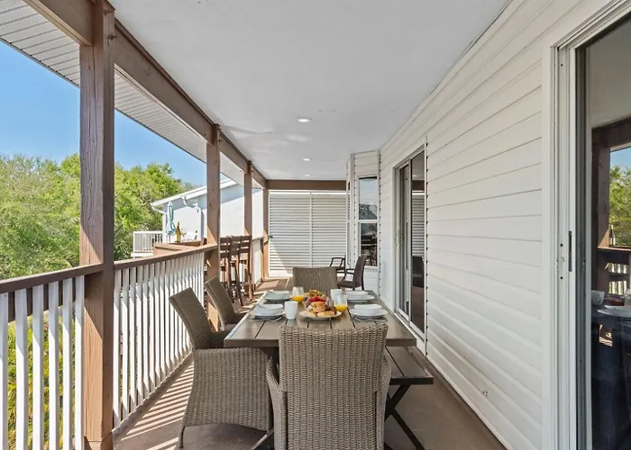 Ferienhaus Bikini Beachhouse! Sleeps 16 Wheated Poolfirepit